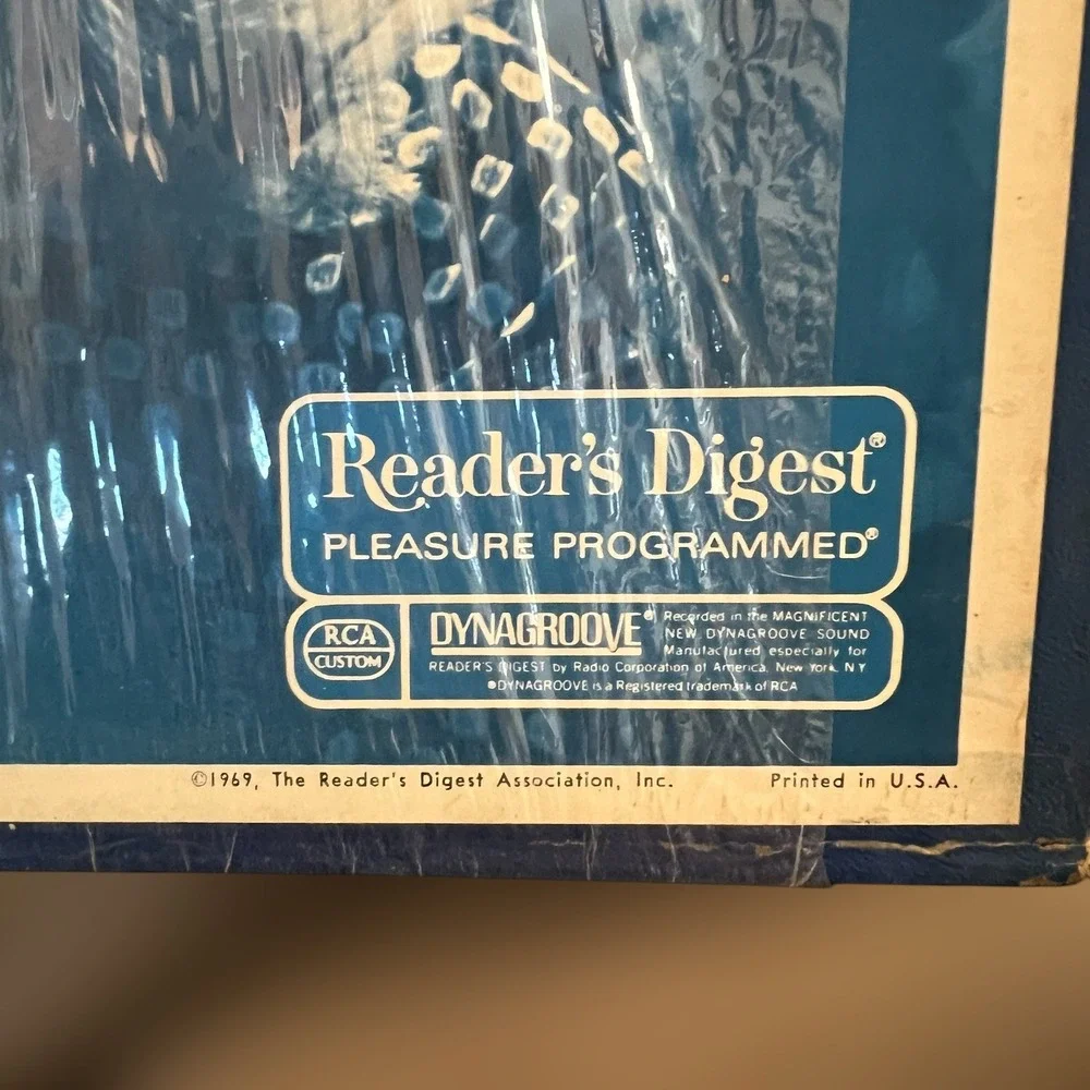 VTG 1969 Love Is Blue Vinyl Records Box Set Reader's Digest Blue 4 LP USA EUC - Picture 4 of 16